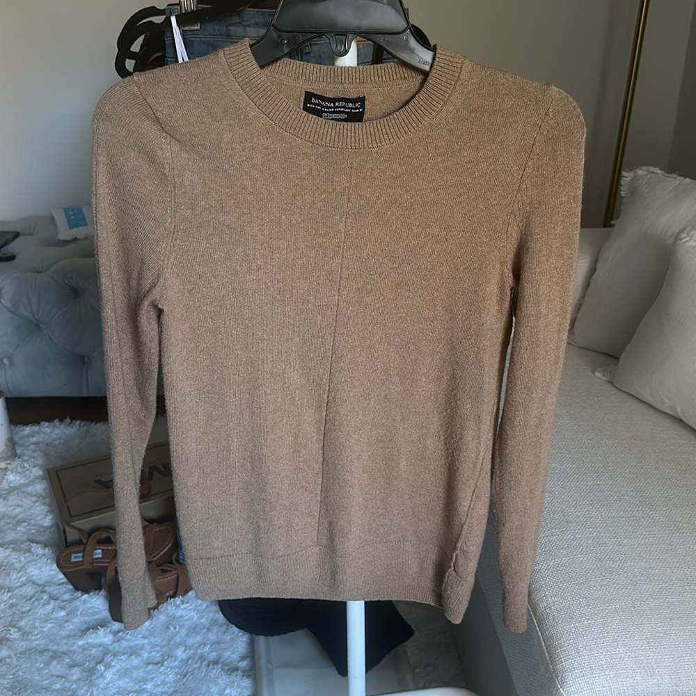 Banana Republic Tan Knit Sweater
